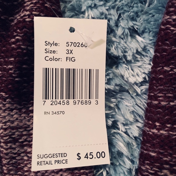 It’s getting cold outside!! NEW🎁 Warm cardigan 🎁 - Picture 3 of 4